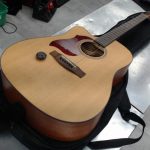 GUITARE ACOUSTIQUE / MARRON