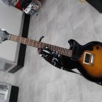 GUITARE ELECTRIQUE / NOIR
