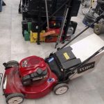 TONDEUSE A GAZON / ROUGE
