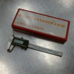 MICROMETRE / GRIS