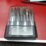 OUTIL A MAIN A DETAILLER / NOIR