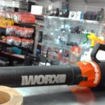 SOUFFLEUSE A FEUILLE / ORANGE