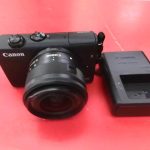 CAMERA NUMERIQUE / NOIR