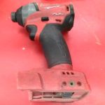 PERCEUSE (PERCUSSION, COLONE, ETC) / ROUGE