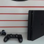 CONSOLE PLAYSTATION 4 / NOIR