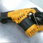 SCIE VA ET VIENT (PASSE-PARTOUT) / JAUNE