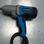 OUTIL ELECTRIQUE A DETAILLER / BLEU