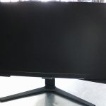 MONITEUR D'ORDI / NOIR