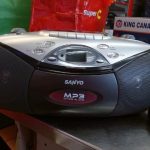 RADIO PORTATIF / ARGENT