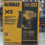 OUTIL ELECTRIQUE A DETAILLER / JAUNE