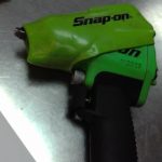 PISTOLET A AIR (IMPACT) / VERT