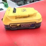 BATTERIE D'OUTIL SANS FILS / JAUNE