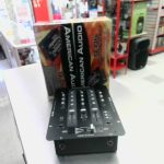 CONSOLE DE MIXAGE (MIXER) / NOIR