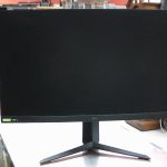 MONITEUR D'ORDI / NOIR