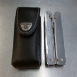 OUTIL MULTI-USAGE SUISSE