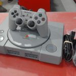 CONSOLE PLAYSTATION 1 / NOIR