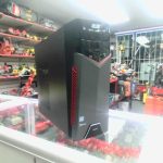 ORDINATEUR DE BUREAU/ GRIS