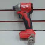 PERCEUSE (PERCUSSION, COLONE, ETC) / ROUGE