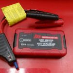 CHARGEUR D'AUTO (BOOSTER PACK) / ROUGE