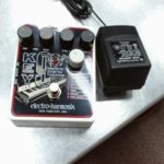 PEDALE A GUITARE / BLANC