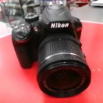 CAMERA NUMERIQUE / NOIR