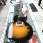 GUITARE ELECTRIQUE / NOIR