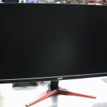 MONITEUR D'ORDI / NOIR