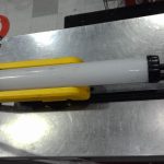 OUTIL ELECTRIQUE A DETAILLER / JAUNE