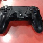 MANETTE PLAYSTATION 4 / NOIR