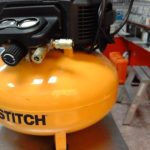 COMPRESSEUR A AIR / JAUNE