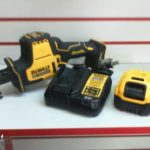 SCIE VA ET VIENT (PASSE-PARTOUT) / JAUNE