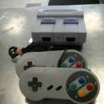 CONSOLE DE JEU / GRIS