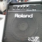 AMPLIFICATEUR DE GUITARE / NOIR