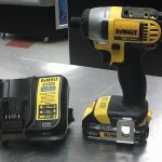 PERCEUSE (PERCUSSION, COLONE, ETC) / JAUNE