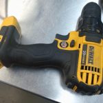 PERCEUSE (PERCUSSION, COLONE, ETC) / JAUNE