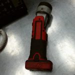 OUTIL ELECTRIQUE A DETAILLER / ROUGE