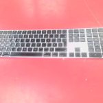 CLAVIER D'ORDI / NOIR