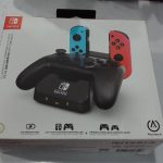 CHARGEUR DE BATTERIE DE JEU / NOIR