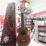 UKULELE / MARRON