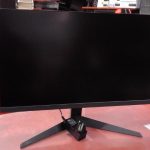 MONITEUR D'ORDI / NOIR
