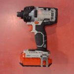 PERCEUSE (PERCUSSION, COLONE, ETC) / GRIS