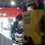 MACHINE A PRESSION (L'EAU) / JAUNE