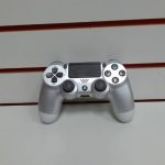 MANETTE PLAYSTATION 4 / GRIS