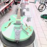GUITARE ELECTRIQUE / VERT