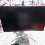MONITEUR D'ORDI / NOIR