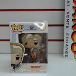 FIGURINE DE JEU / BLANC