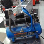 COMPRESSEUR A AIR / BLEU