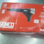 OUTIL ELECTRIQUE A DETAILLER / ROUGE