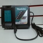 CHARGEUR DE BATTERI
