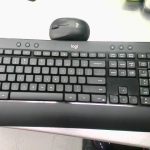 CLAVIER & SOURIS D'ORDI / NOIR